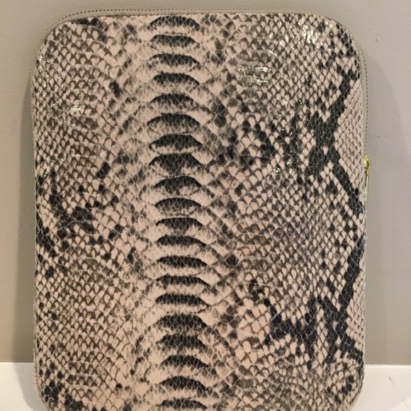 Tablet case - Picture 2 of 4